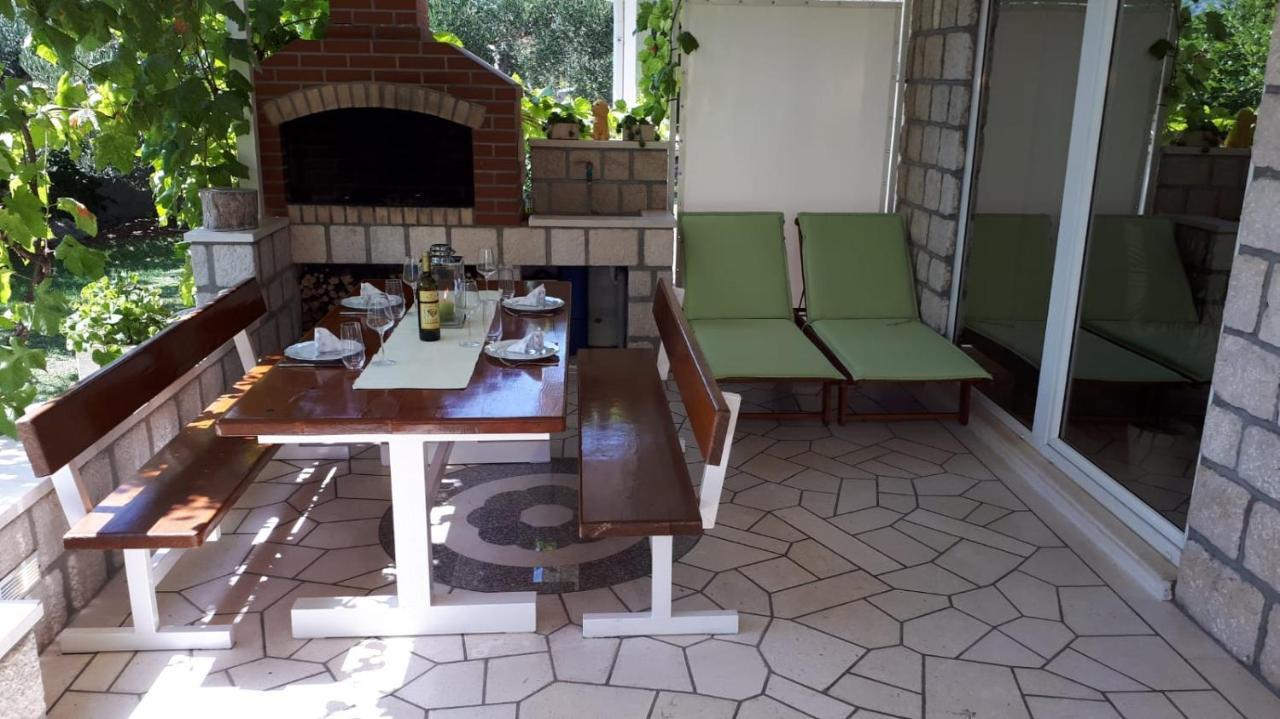 מליני Villa Silvija מראה חיצוני תמונה