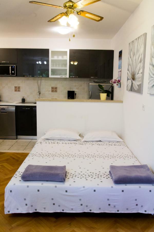 מליני Villa Silvija מראה חיצוני תמונה